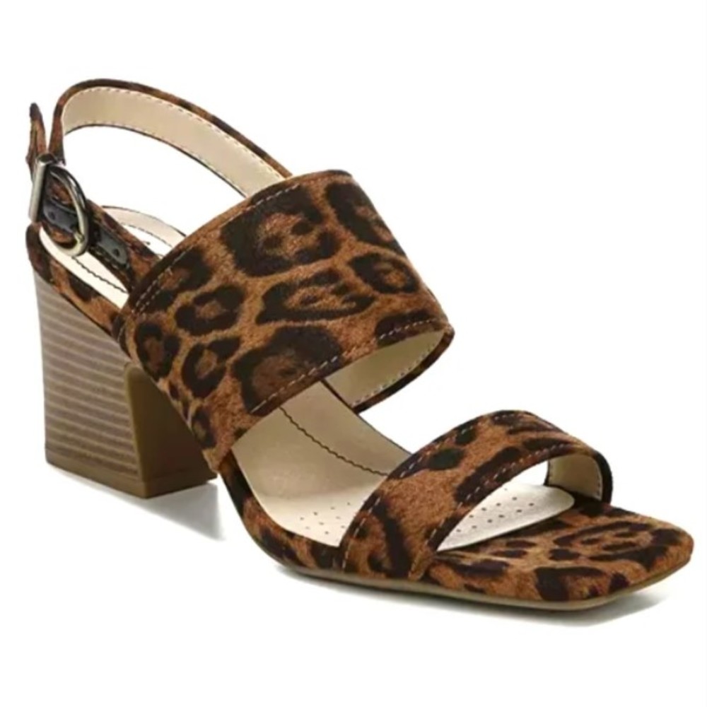 NEW Life Stride Teddi City Modern Leopard Sandals Size 8.5M